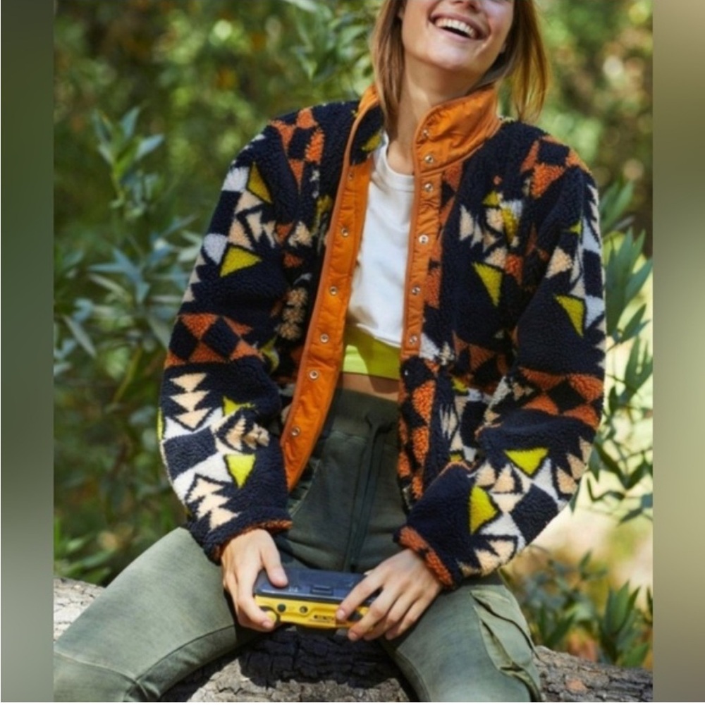 FREE PEOPLE MOVEMENT Rocky Ridge‎ Jacket Fleece size Small Black, Orange Print